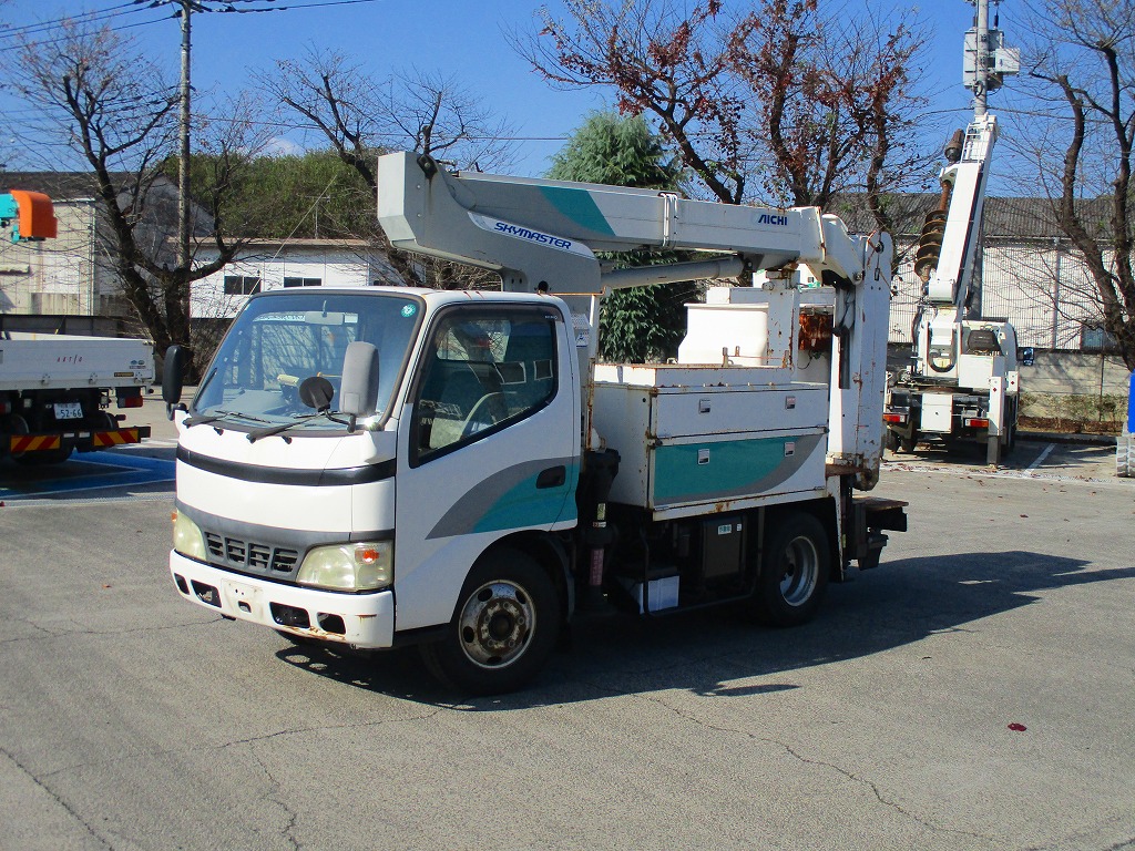 2003_SE10A_685563_01